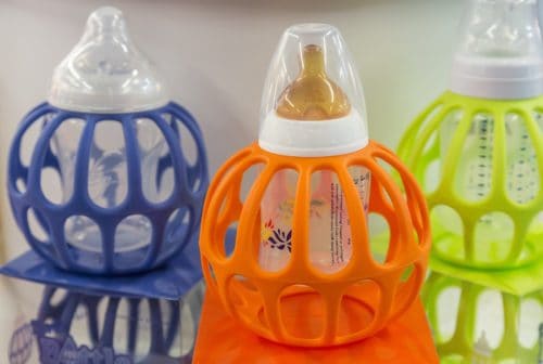 cleaning baby bottles